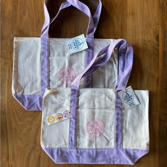 (2) LARGE Lavender 💜 Trader Joe’s Canvas Tote Bags 🎁 FREE Comfort Foods TJ Bag - Picture 7 of 15